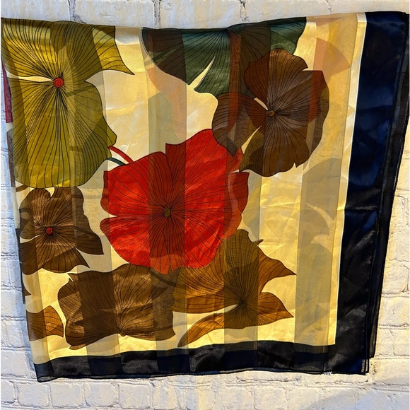 KOREAN LARGE FLORAL STRIPED SHEER OVERSIZED POLYESTER MADE IN KOREA VTG SCARF - Picture 2 of 5